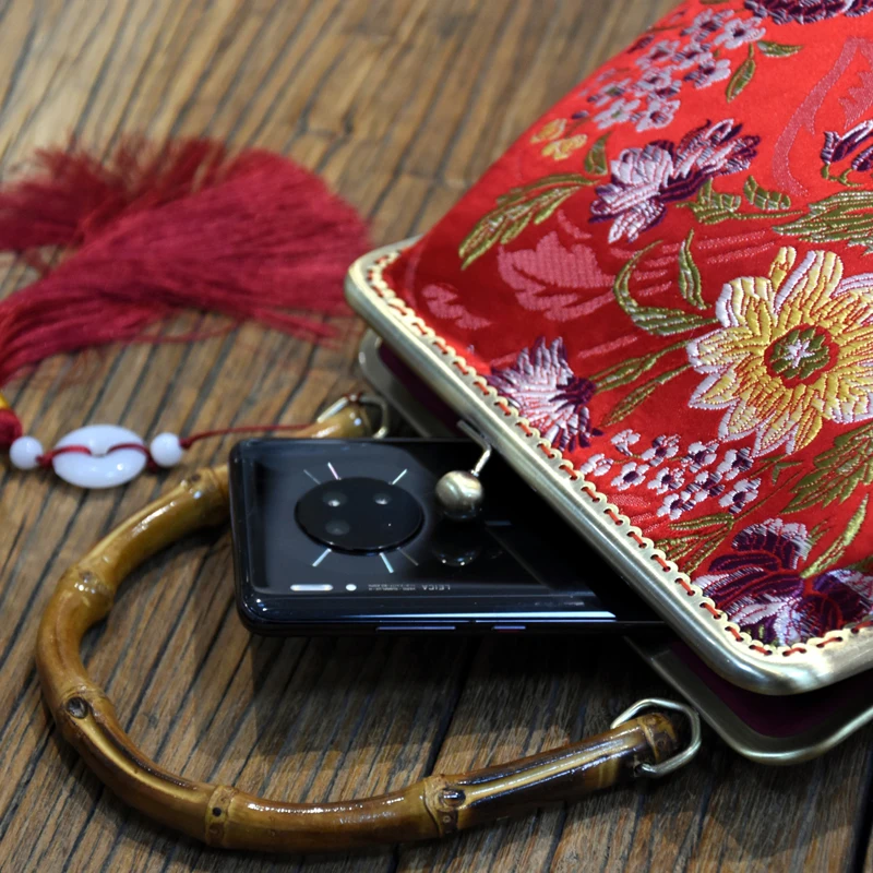 Classic Red Flowers Lock Bags Mother Gift Bag Chain Bags Women's Handbags Fringe Tassel Vintage Women Shoulder Crossbody Bag - Image 4